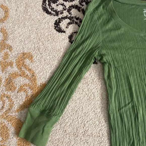 Energie Olive Long Sleeve Ribbed Top - Picture 4 of 6